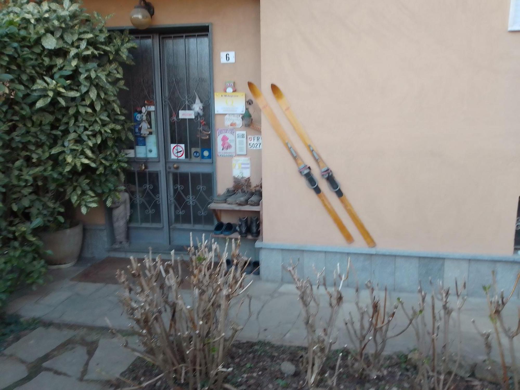 Bed and Breakfast Il Melograno Borgo San Dalmazzo Exterior foto