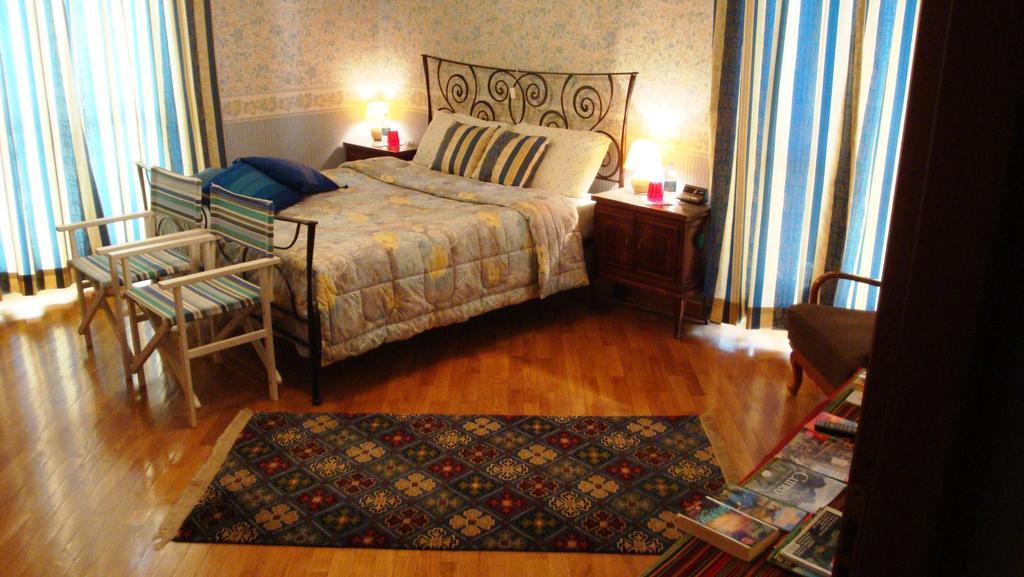 Bed and Breakfast Il Melograno Borgo San Dalmazzo Habitación foto